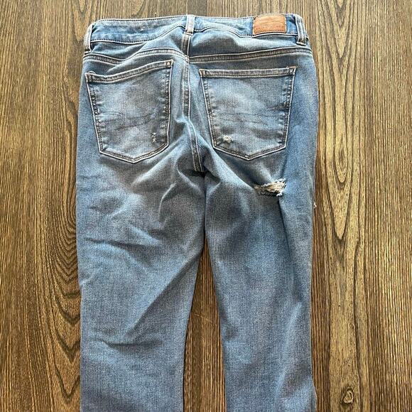 American Eagle The Dream Skinny Jeans Distressed High Rise Raw Hem Blue Size 2 - Picture 10 of 11